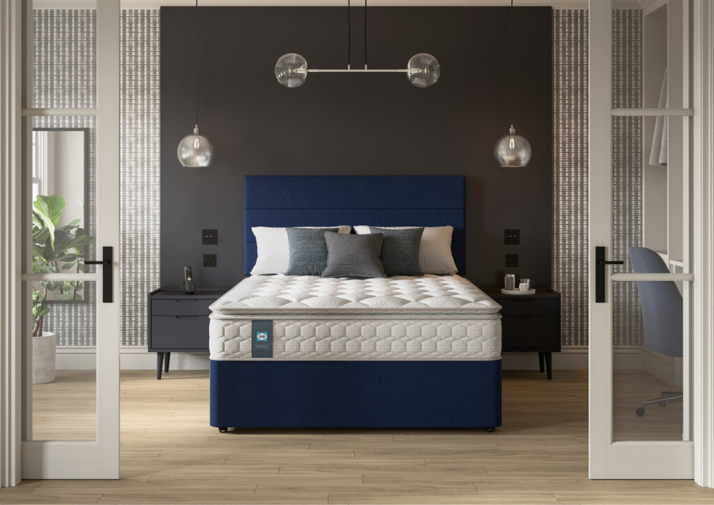 SOVEREIGN Roomset Front 1920x13574 1